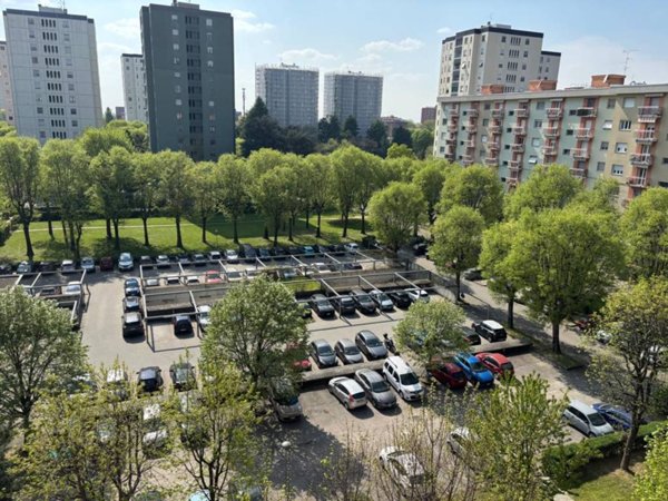 appartamento in affitto a Milano in zona Trenno