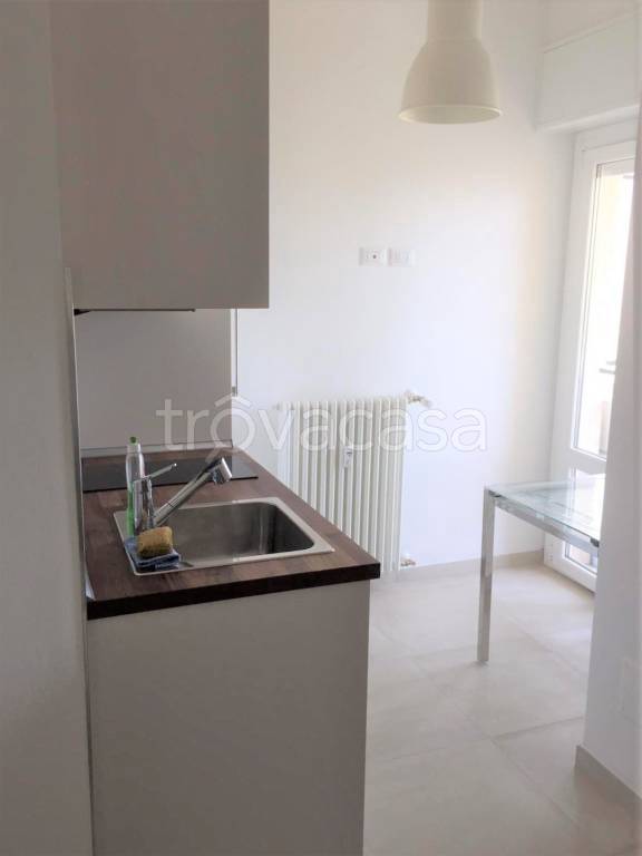 appartamento in affitto a Milano in zona Corvetto