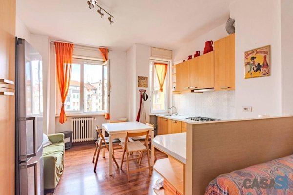 appartamento in affitto a Milano in zona Lorenteggio