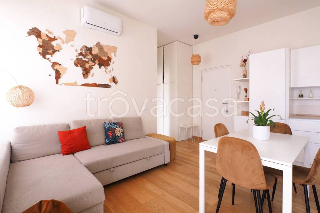 appartamento in affitto a Milano