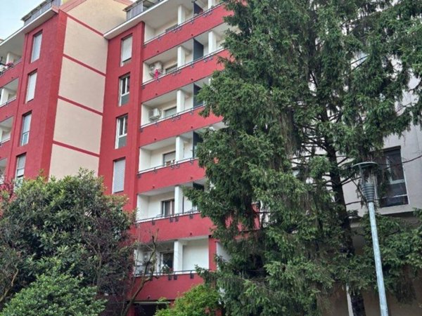 appartamento in affitto a Milano in zona Famagosta