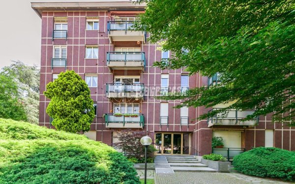 appartamento in affitto a Milano in zona QT8