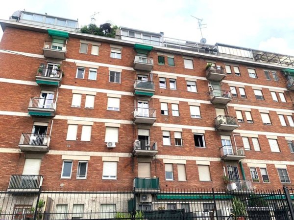 appartamento in affitto a Milano in zona Adriano