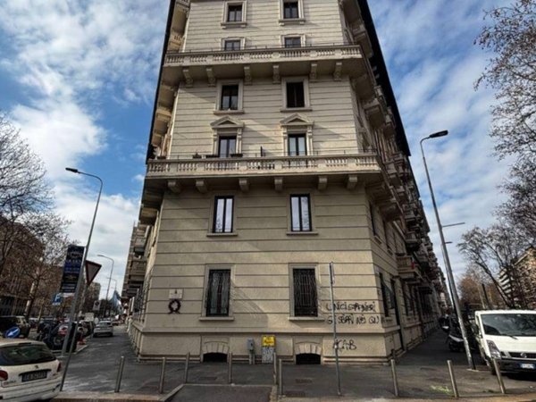 appartamento in affitto a Milano in zona Centro Direzionale
