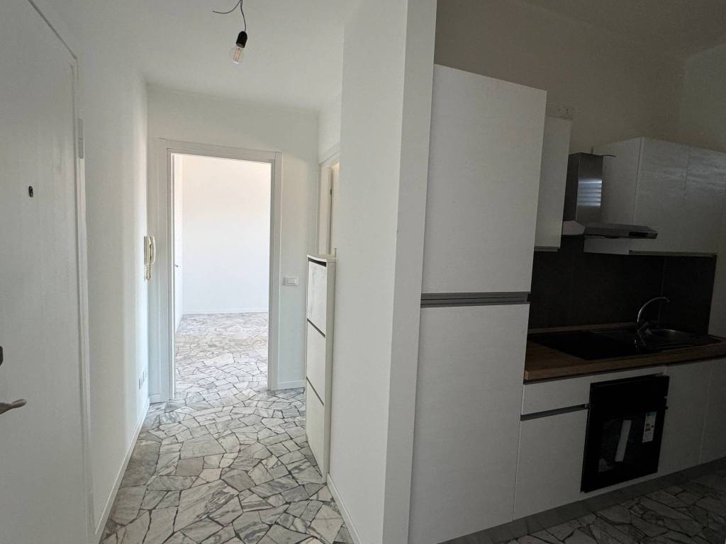appartamento in affitto a Milano in zona Piazzale Lodi