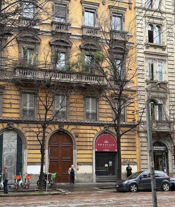 negozio in affitto a Milano in zona Cadorna