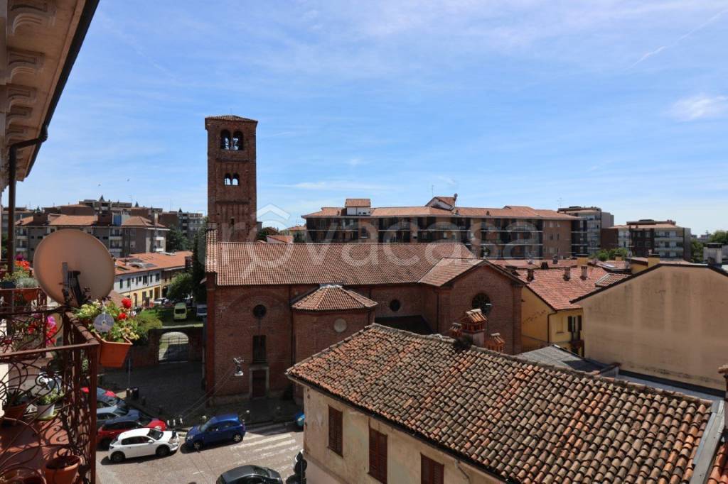 appartamento in affitto a Milano in zona Baggio
