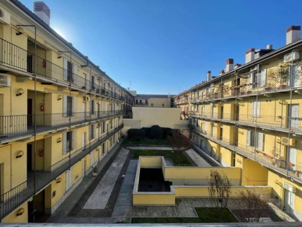 appartamento in affitto a Milano in zona Barona