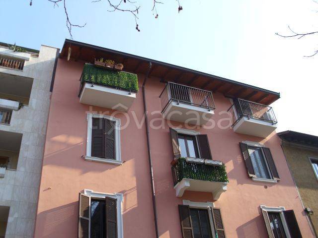appartamento in affitto a Milano in zona Affori
