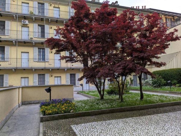 appartamento in affitto a Milano in zona Famagosta