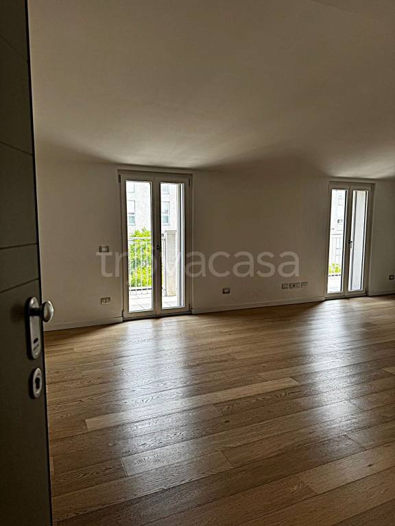 appartamento in affitto a Milano in zona Solari