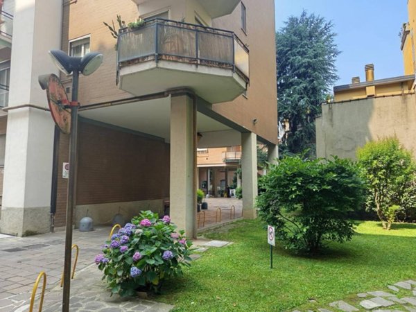 appartamento in affitto a Milano in zona Morivione