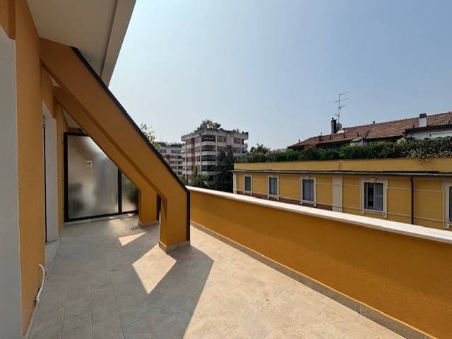 appartamento in affitto a Milano in zona Porta Romana