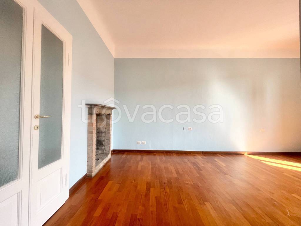 appartamento in affitto a Milano in zona Piazzale Lodi