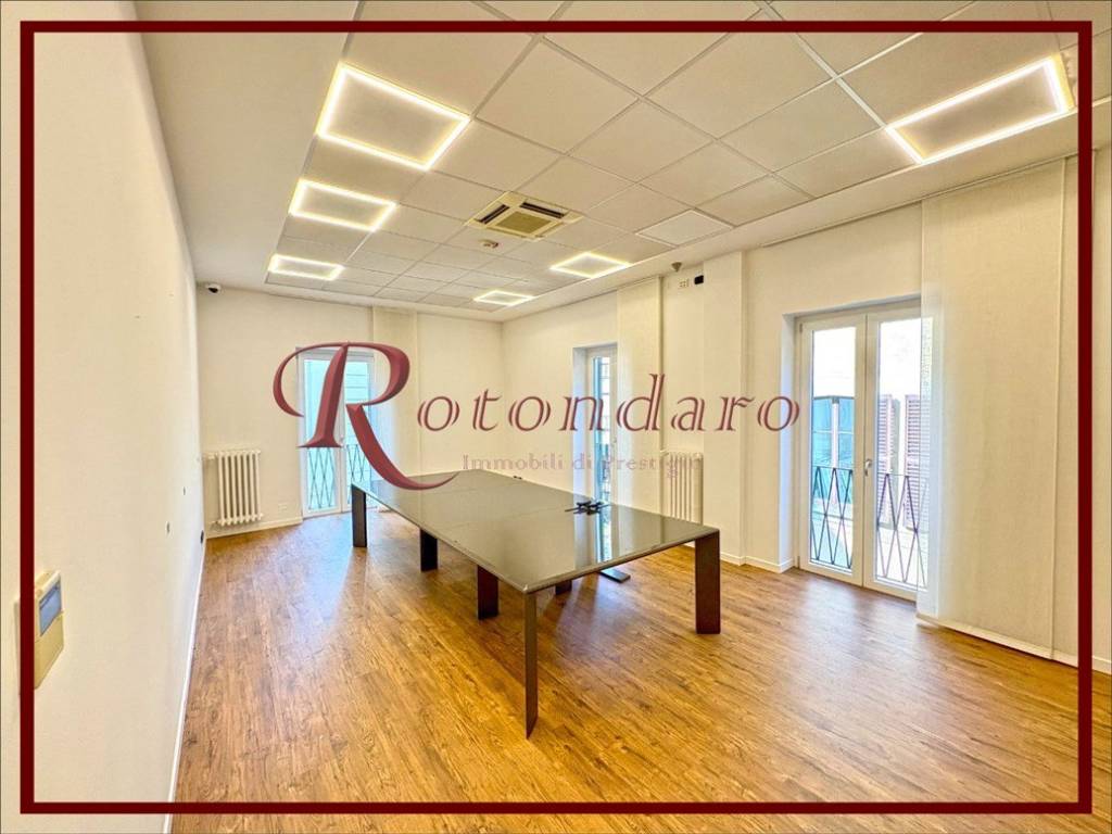ufficio in affitto a Milano