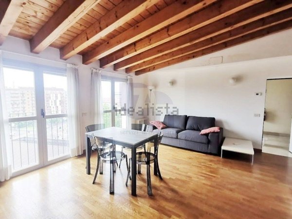 appartamento in affitto a Milano in zona Isola