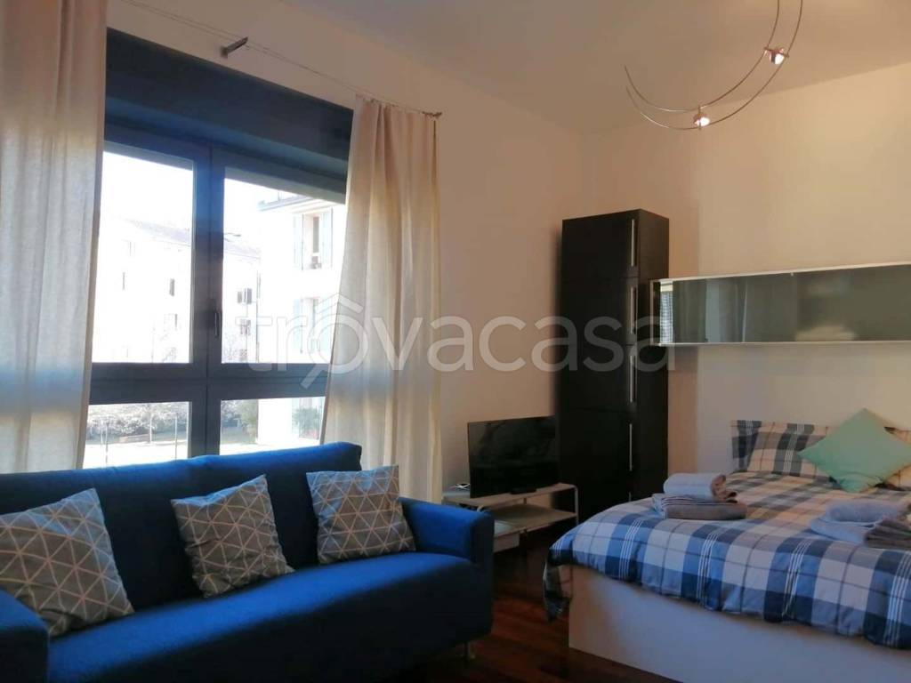 appartamento in affitto a Milano in zona Isola