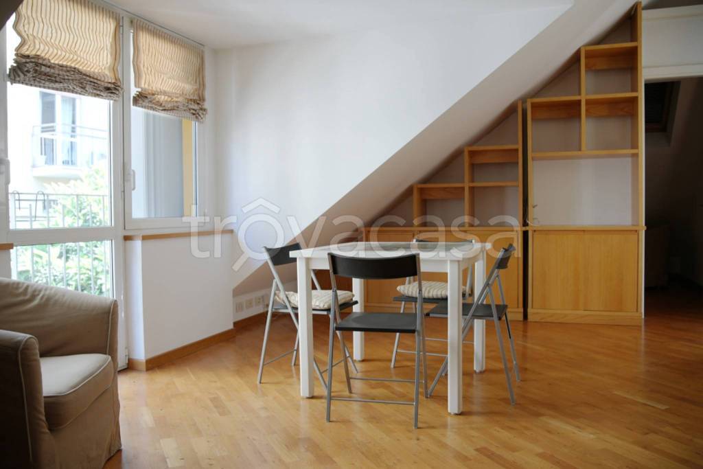 appartamento in affitto a Milano