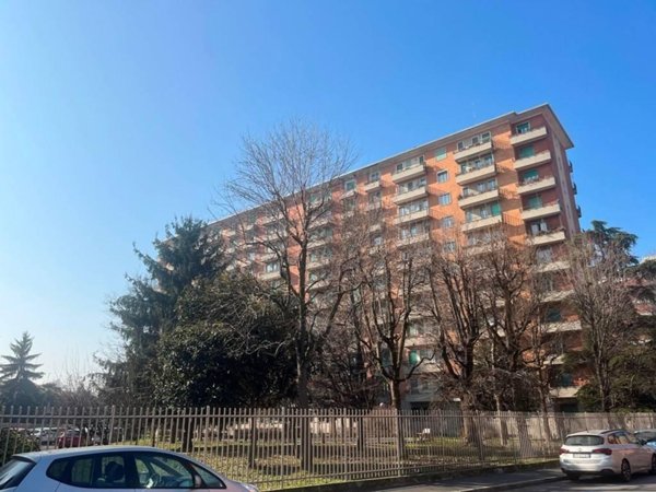 appartamento in affitto a Milano in zona QT8