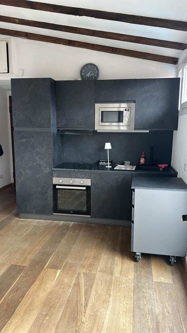 appartamento in affitto a Milano in zona Centro Direzionale