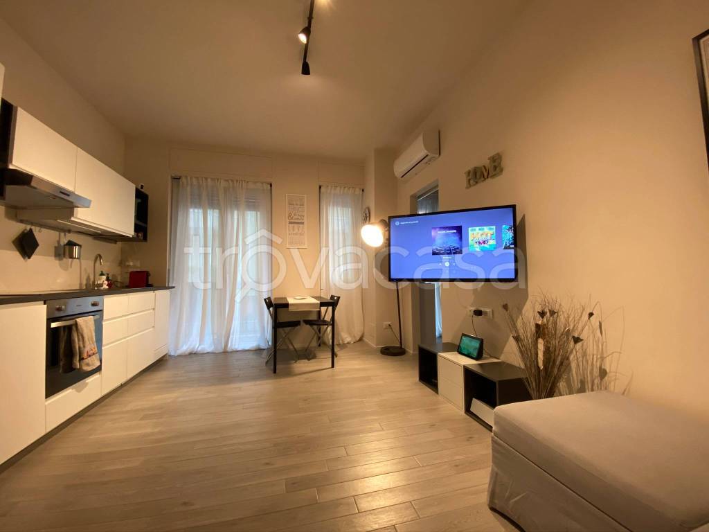 appartamento in affitto a Milano in zona Isola