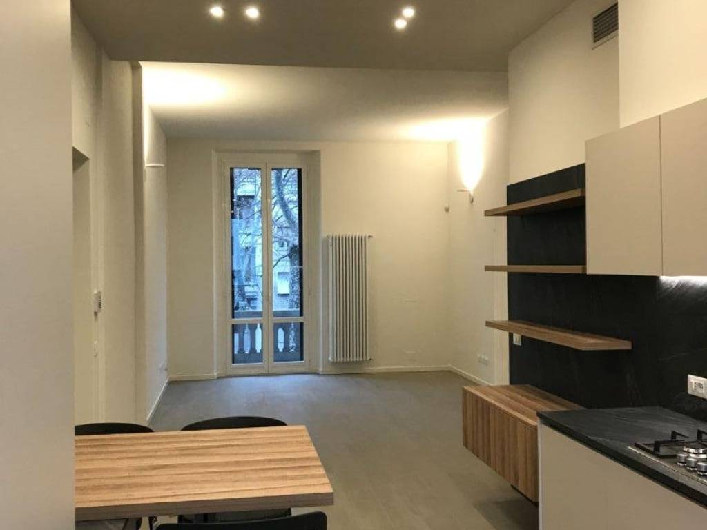 appartamento in affitto a Milano in zona Bullona