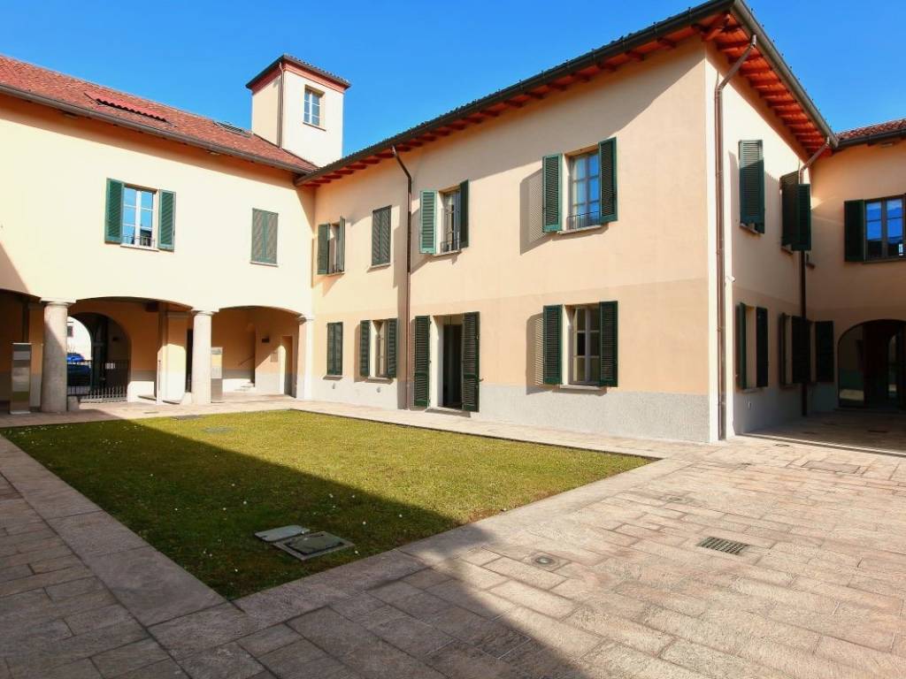 appartamento in affitto a Milano in zona Barona