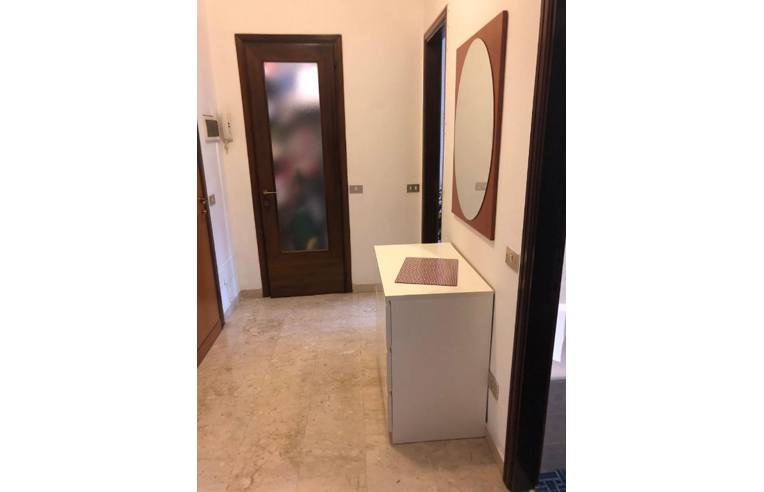 appartamento in affitto a Milano in zona Lorenteggio