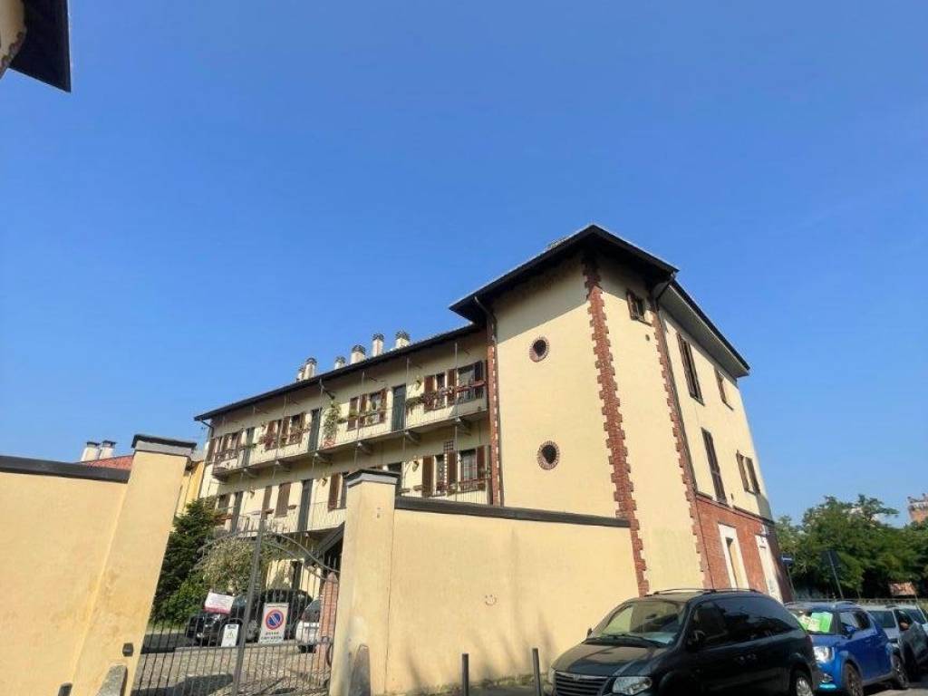 appartamento in affitto a Milano in zona Ronchetto sul Naviglio