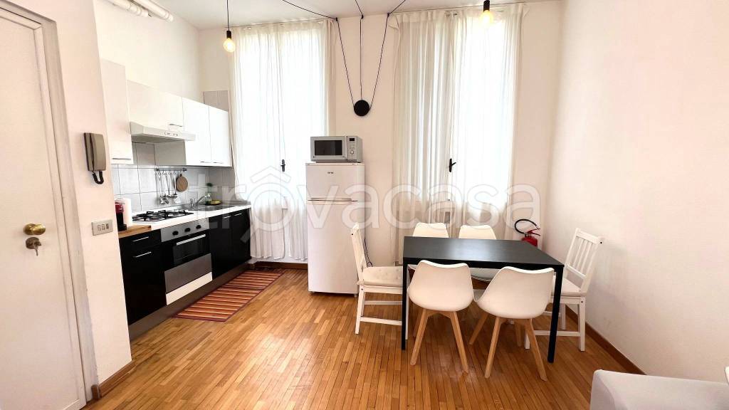appartamento in affitto a Milano in zona Solari