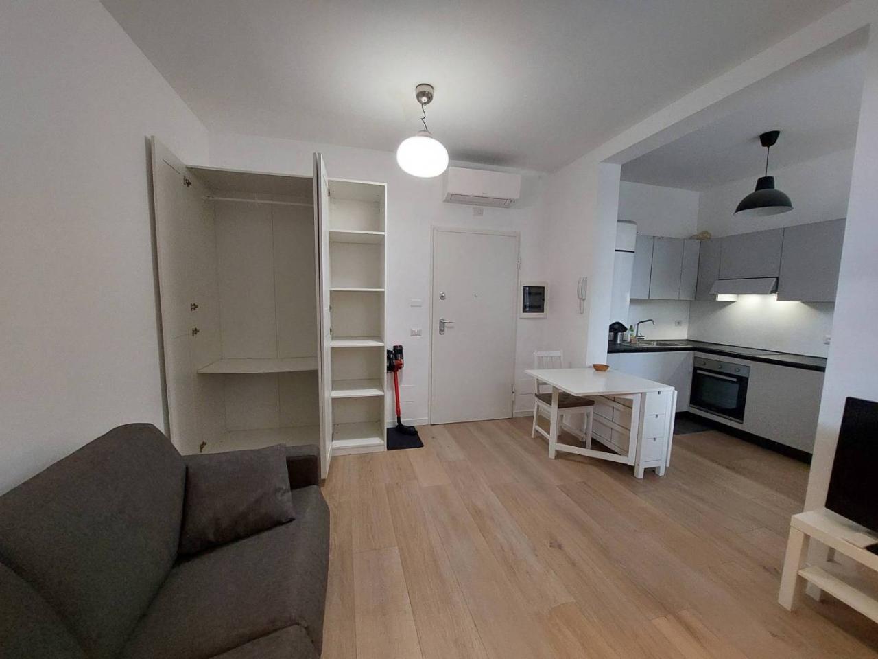 appartamento in affitto a Milano in zona Corvetto