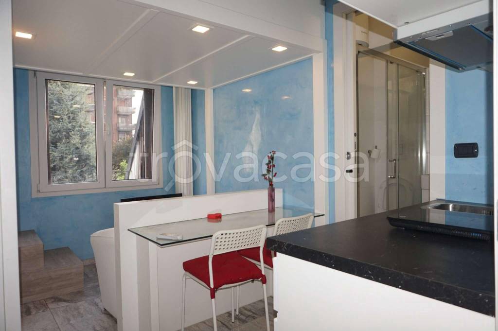 appartamento in affitto a Milano
