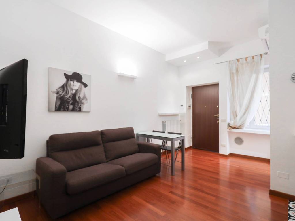 appartamento in affitto a Milano in zona Isola