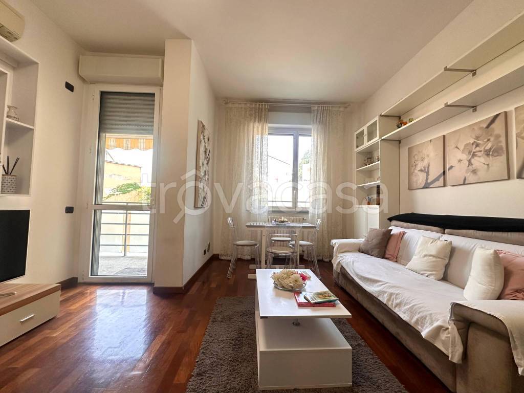 appartamento in affitto a Milano in zona Stadera