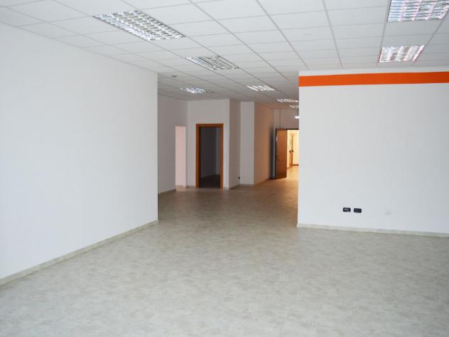 ufficio in affitto a Milano in zona Forlanini