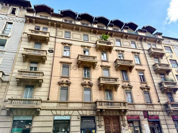 negozio in affitto a Milano