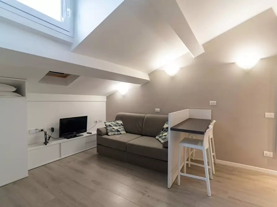 appartamento in affitto a Milano in zona Guastalla