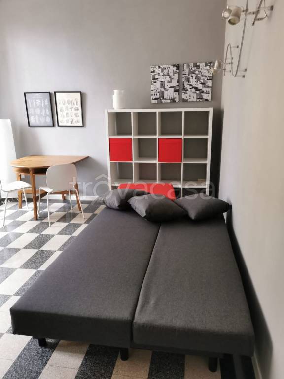 appartamento in affitto a Milano in zona Piazzale Lodi