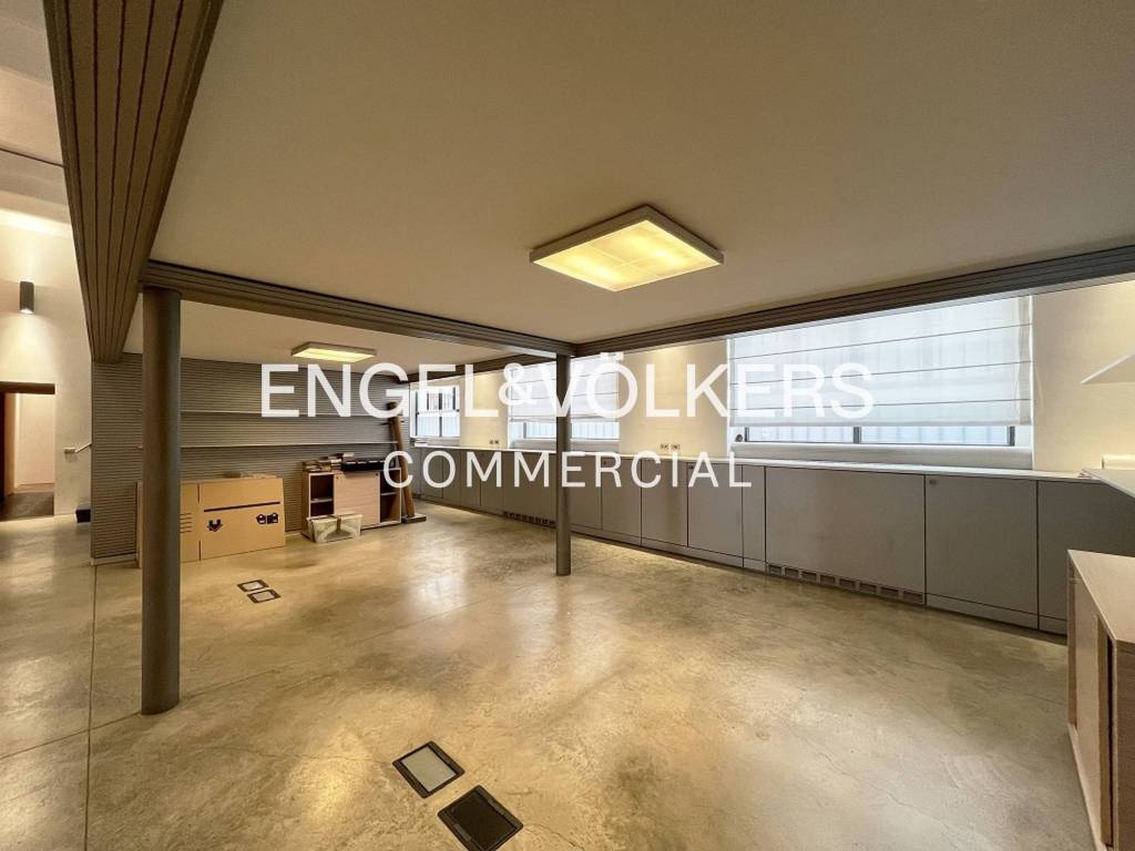 ufficio in affitto a Milano in zona Sant'Ambrogio