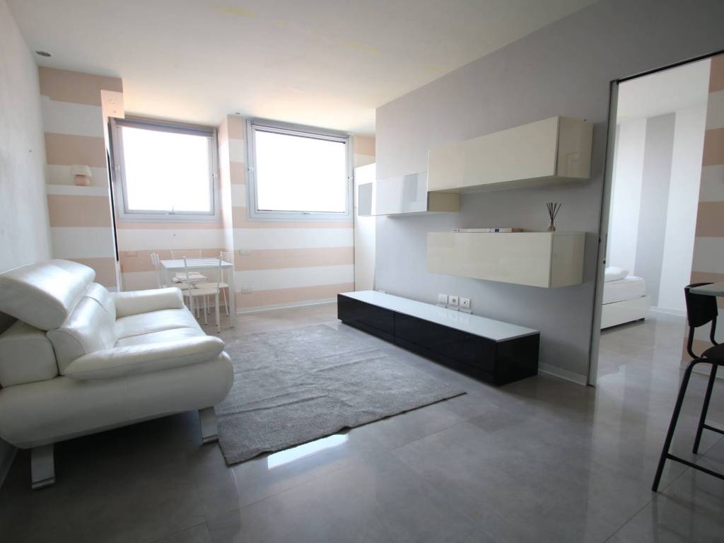 appartamento in affitto a Milano in zona Solari