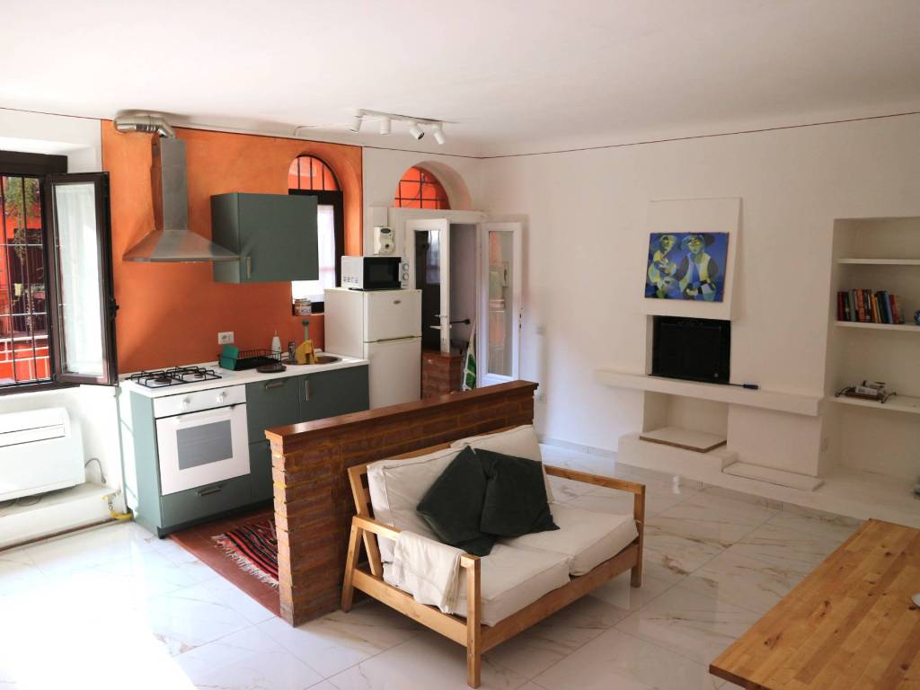 appartamento in affitto a Milano in zona Isola