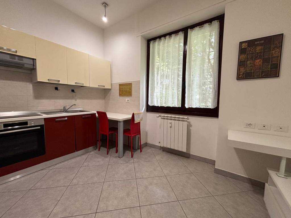 appartamento in affitto a Milano in zona Famagosta