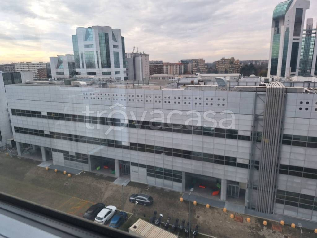 ufficio in affitto a Milano in zona Lorenteggio