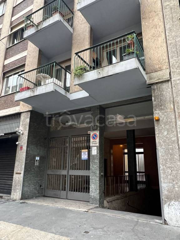 locale di sgombero in affitto a Milano in zona Città Studi