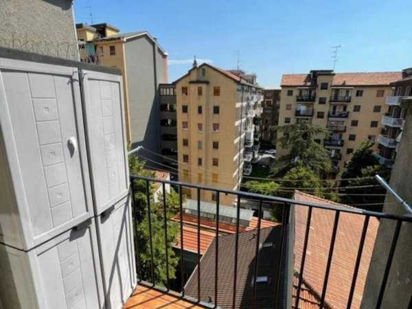appartamento in affitto a Milano in zona Vigentino