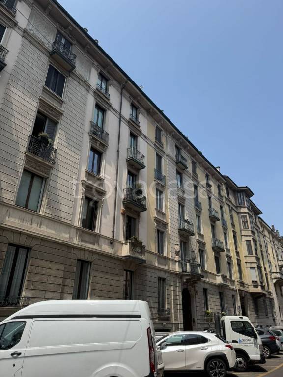 ufficio in affitto a Milano in zona Guastalla