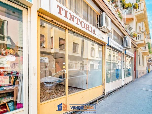 negozio in affitto a Milano in zona Isola