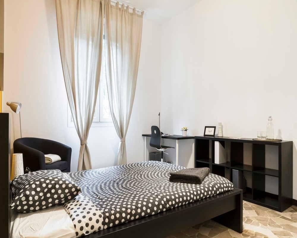 appartamento in affitto a Milano in zona Lorenteggio