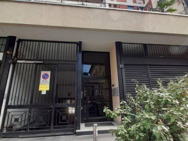 appartamento in affitto a Milano in zona Famagosta
