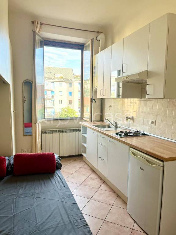 monolocale in affitto a Milano
